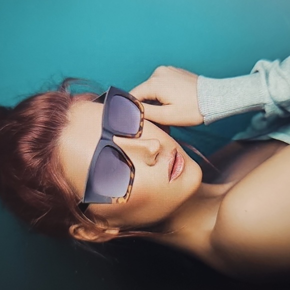 NWT Weewooday 4 Pair Trendy Retro Cat Eye Women's Shell Sunglasses - Picture 9 of 9